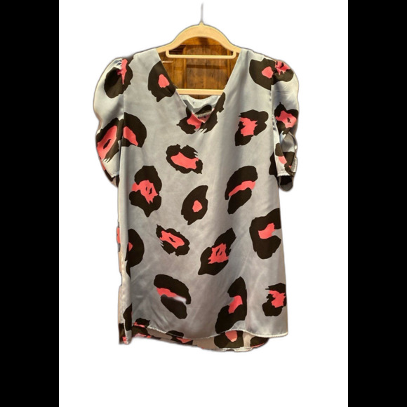 Bundle 2 Womens Tops Time and Tru Sz Medium & Unbrand Sz Large See Measurements - Picture 2 of 12